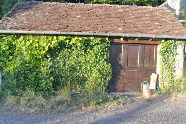 Trois bâtiments de caractère en pierres sur 13600 m² - Photo 7 - Tudeils