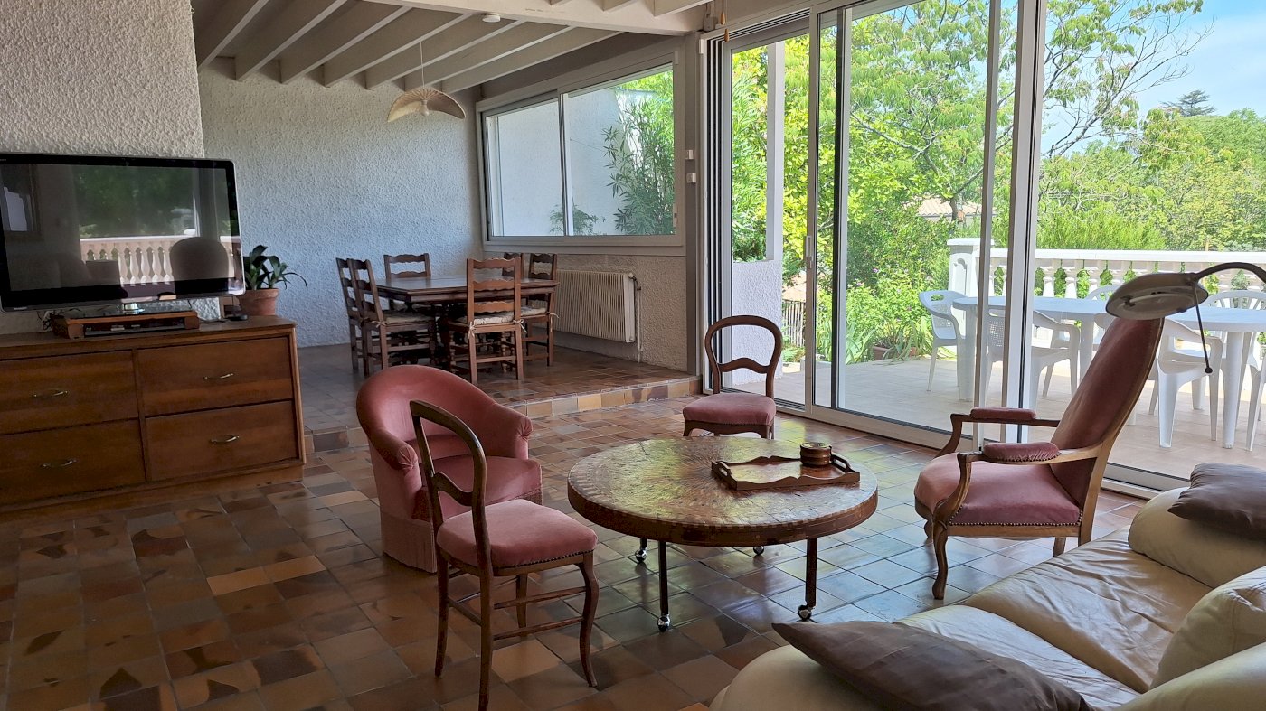 Pompignac, Gironde : maison de 264 m² + annexes, 11 pièces, terrain 1 681 m² - Photo 7 - Pompignac