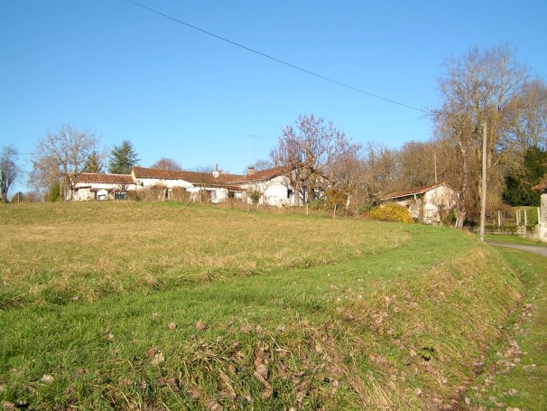 Maison à la campagne - Photo 8 - Champagne-et-Fontaine