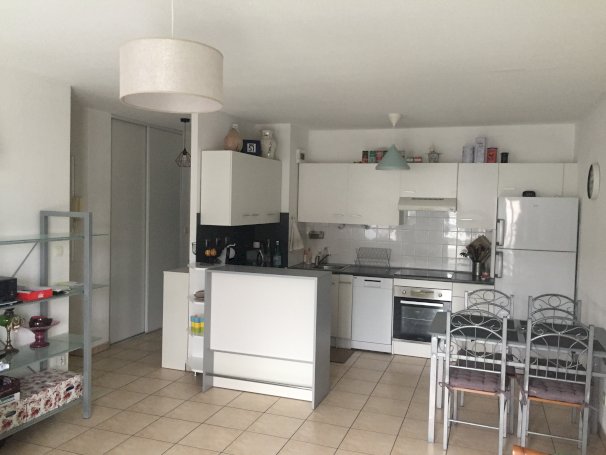 Appartement T3 63m² Haut de cenon - Photo 9 - Cenon