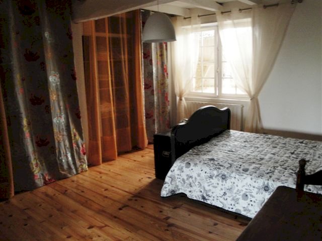 BELLE MAISON DE VILLAGE AVEC PISCINE - Photo 9 - Lafitte-sur-Lot