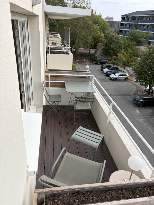 T2 bis 53 m² – Bordeaux Chartrons – Dernier étage – Balcon & parking - Photo 9 - Bordeaux